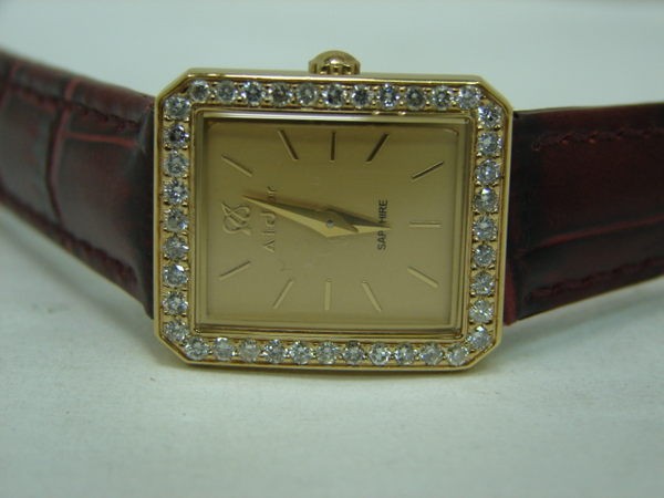 流當品拍賣 原裝 Aidor 18K金 鑽圈 石英 女錶